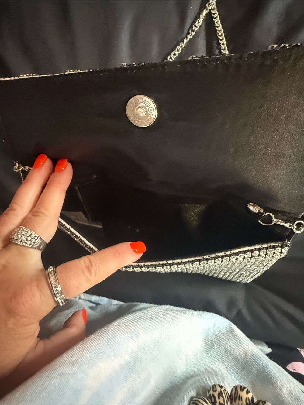 Silver Crystal Mesh Chain Shoulder Bag - Picture 4 of 4